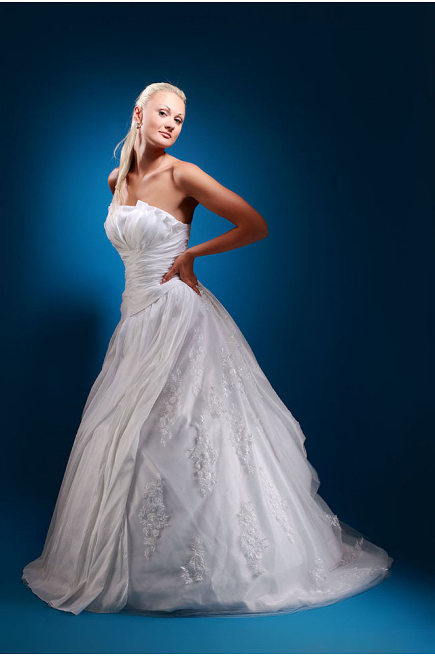 Свадебное платье модель 1022Б