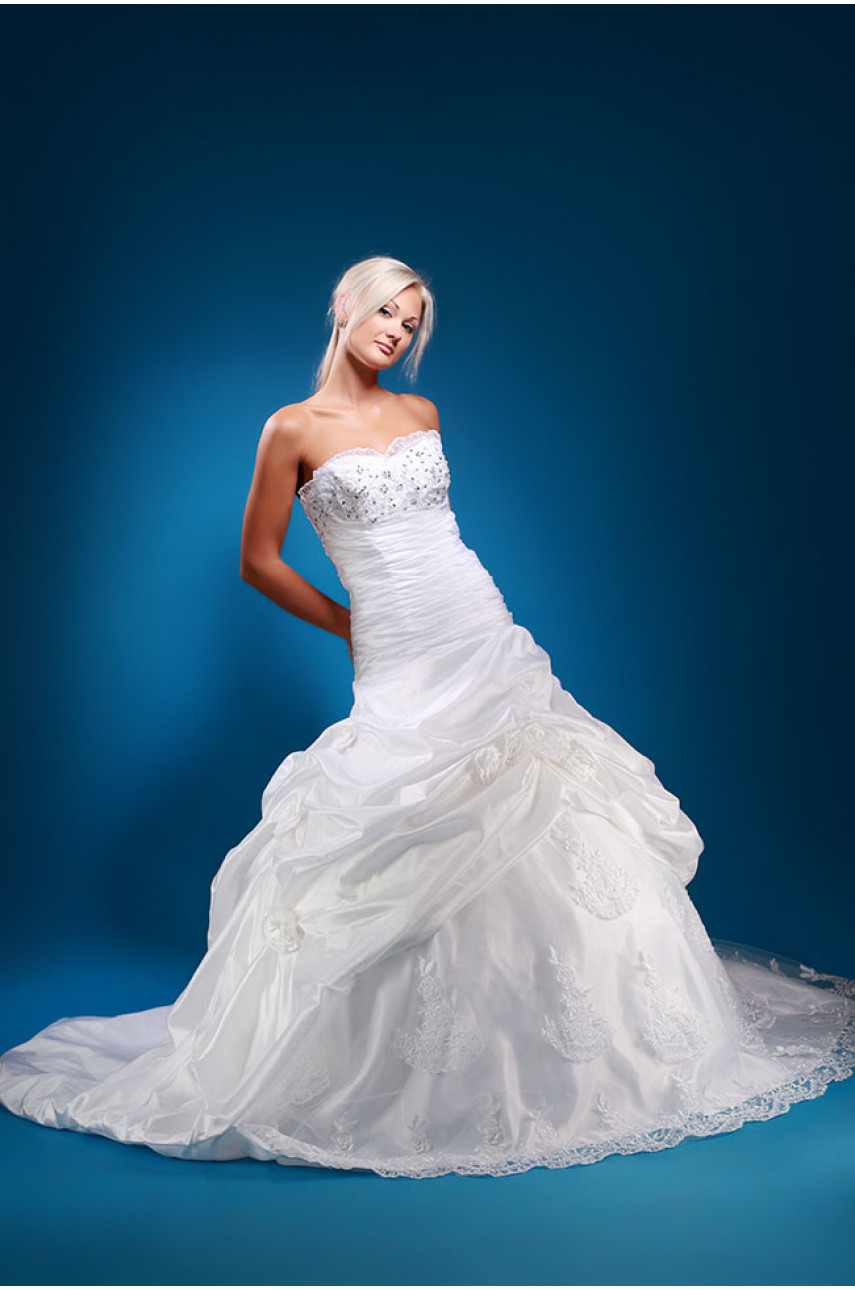 Свадебное платье модель 1075Б