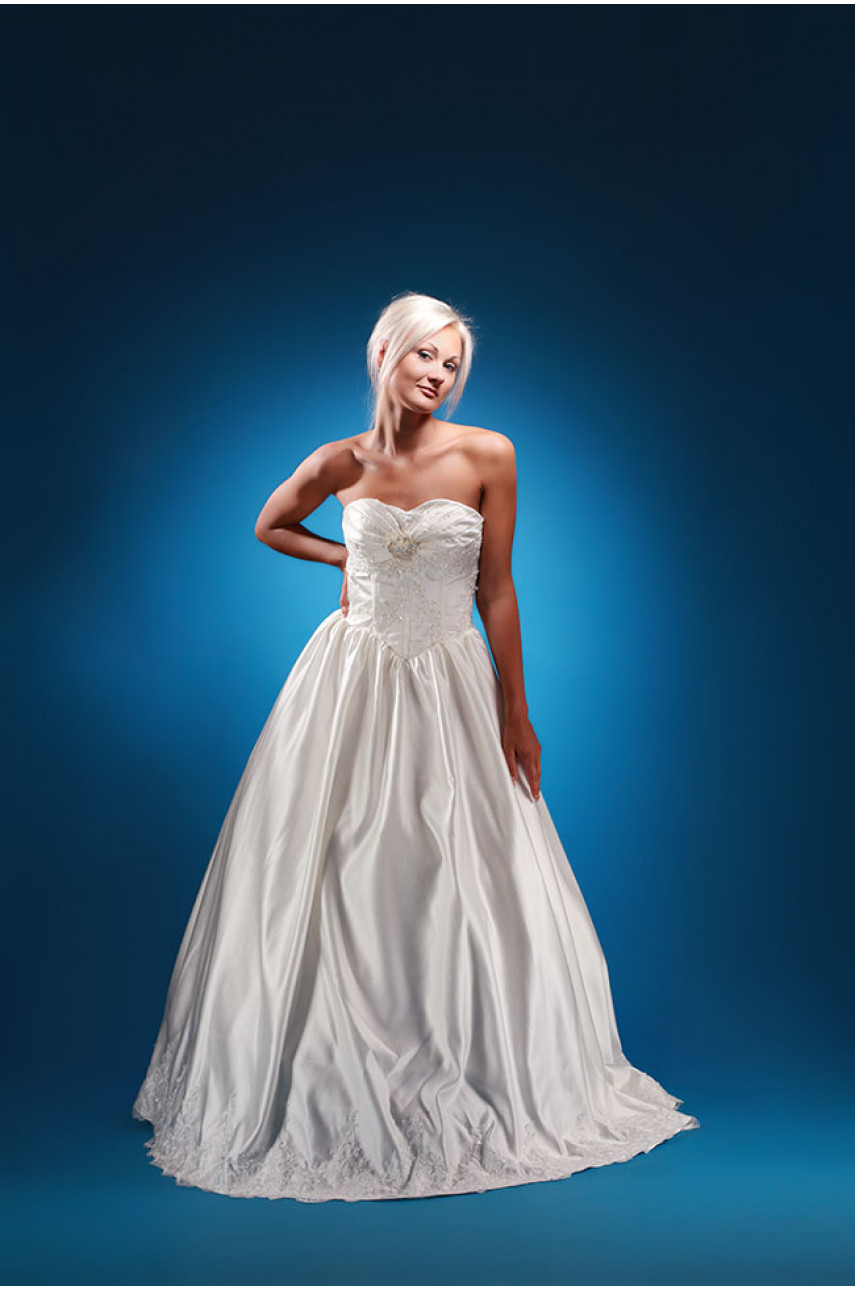 Свадебное платье модель 1081