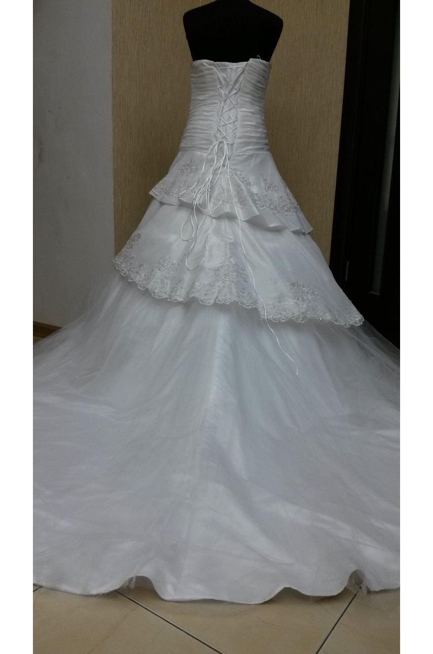 Свадебное платье модель 181