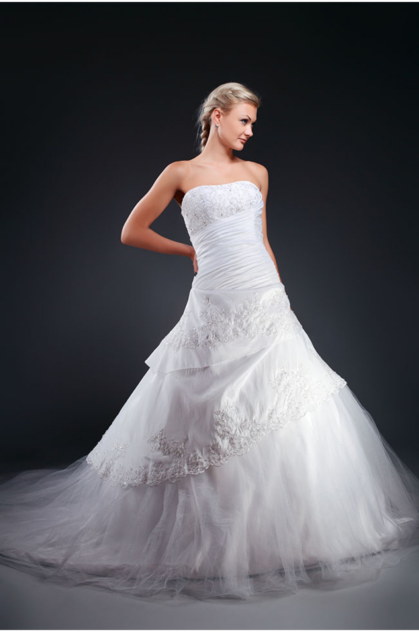 Свадебное платье модель 1142